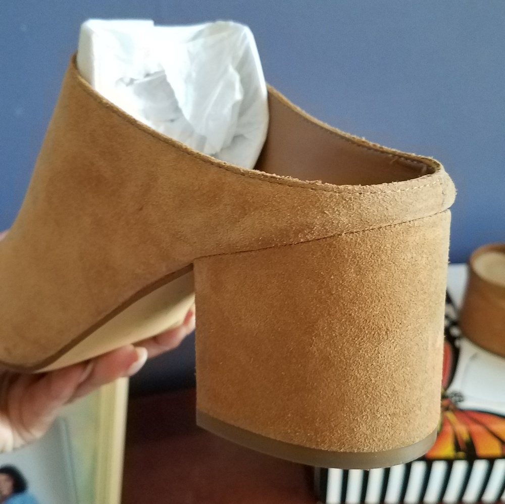 Mules - Picture 2 of 7